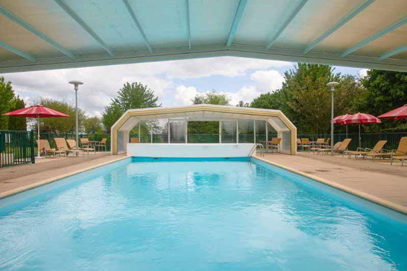 Logis L'Ermitage Hotel & Restaurant Saulges Buitenkant foto